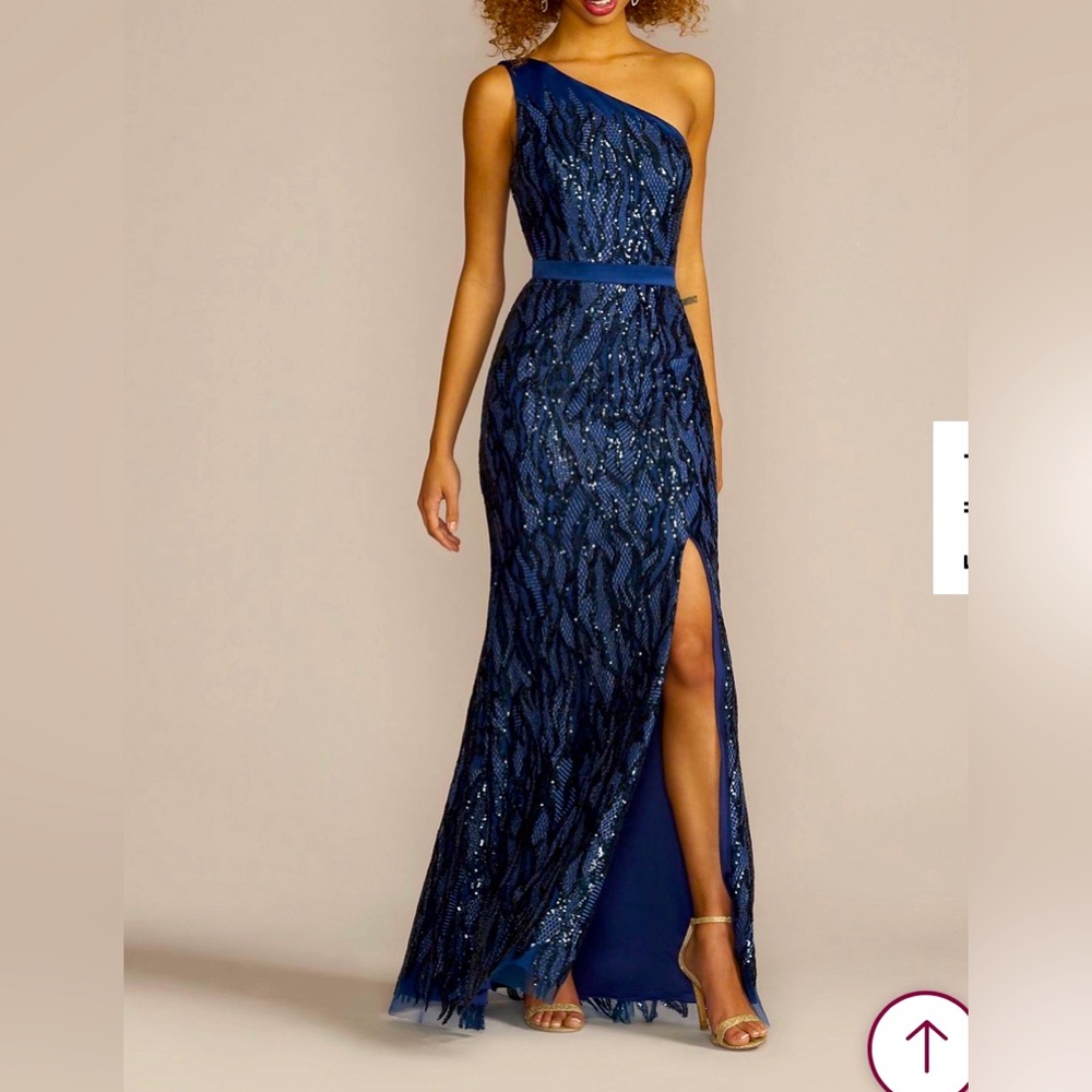 Stunning Mother of the Bride or Groom gown!💍 👠👗